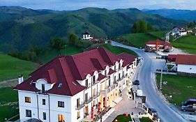 Hotel Măgura Jina